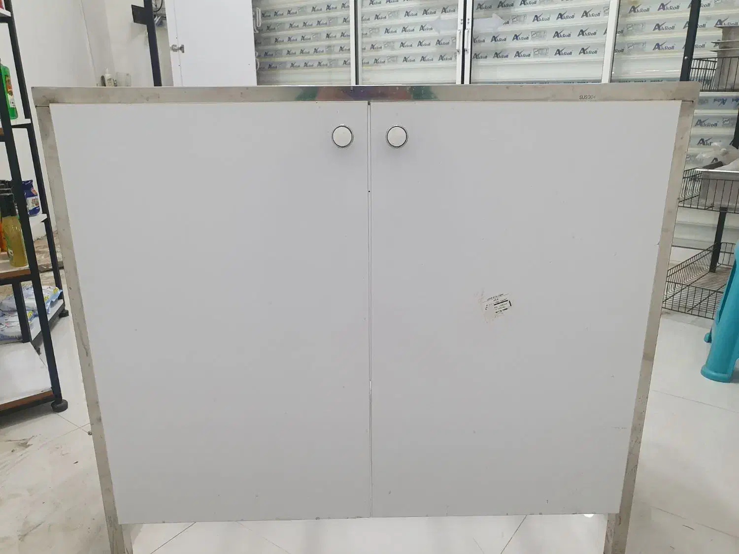 میز تاپینگ خیارشور وزیتون واستند نان|کافیشاپ و رستوران|سبزوار, عظیمیان|دیوار