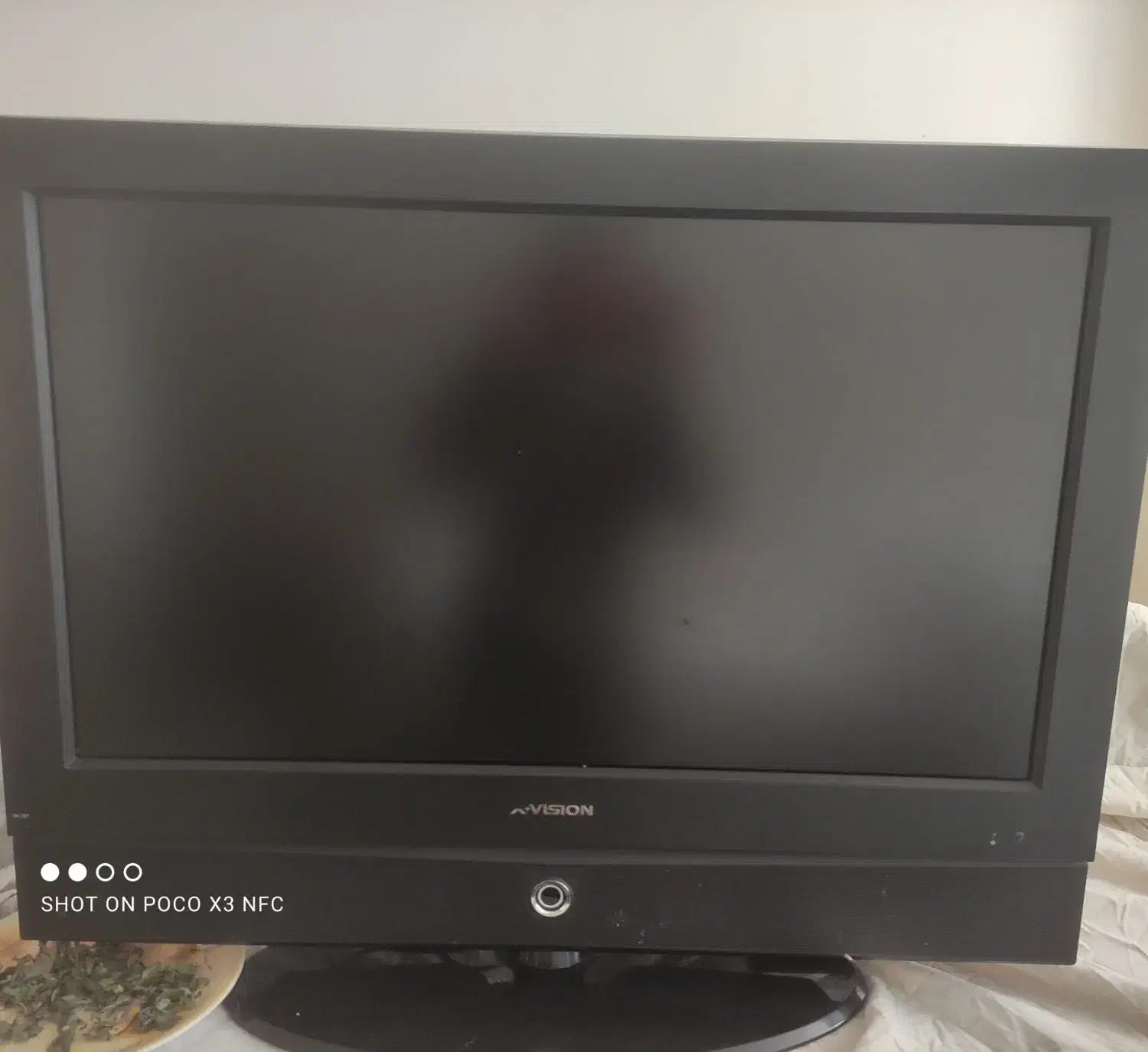 تلویزیون ال سی دی|تلویزیون و پروژکتور|اصفهان, هفتون|دیوار