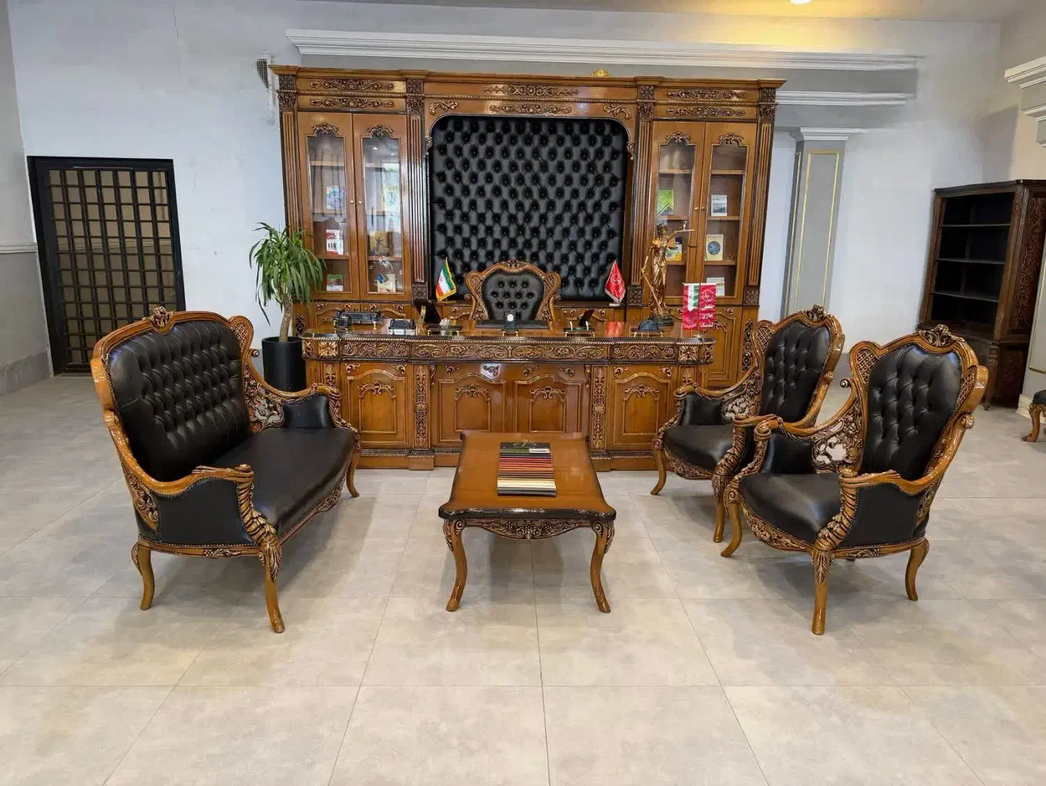 ستـ کامل میز و مبلمان کلاسیک رومانی ادا|مبلمان اداری|تهران, شهرک شریفی|دیوار