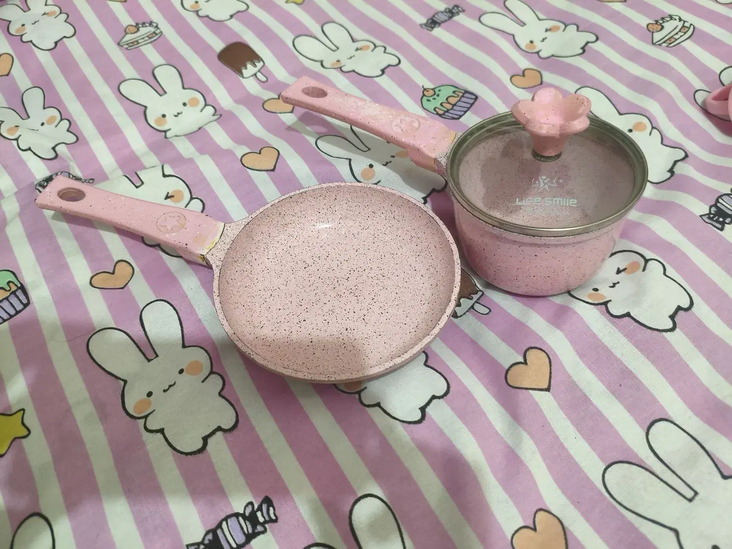 ظرف بچه|ظروف سرو و پذیرایی|بندر دیر, |دیوار