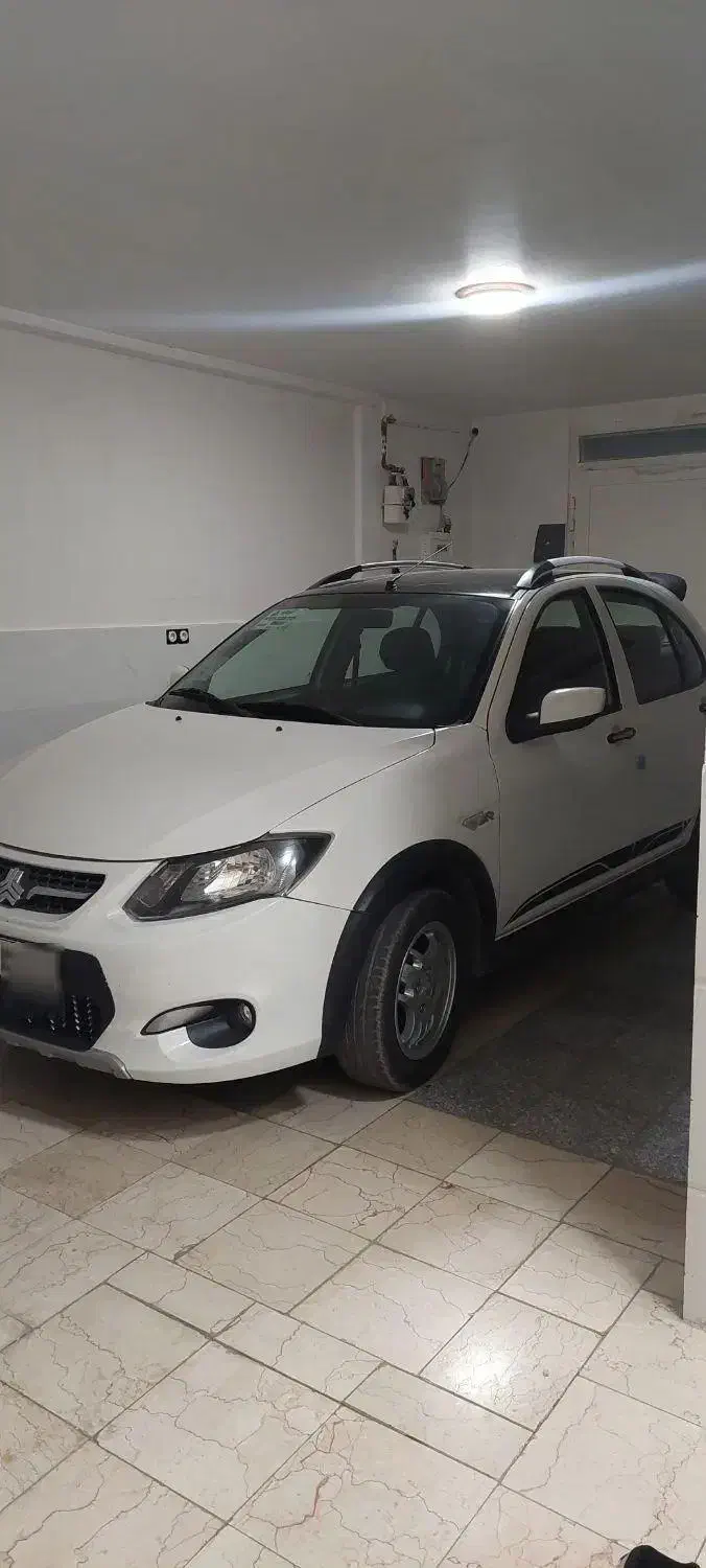 کوئیک/R|خودرو سواری و وانت|بروجرد, |دیوار