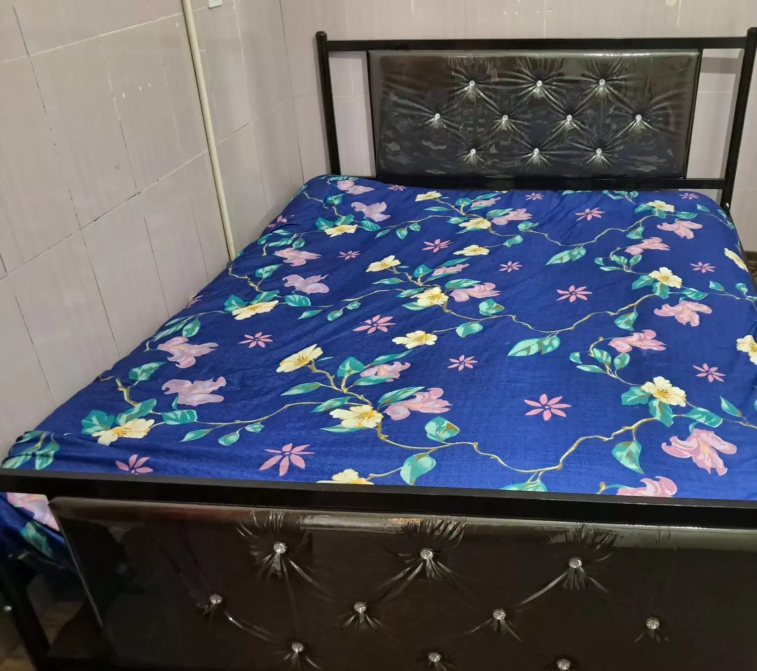 تخت خواب|تخت و سرویس خواب|خرمدره, |دیوار