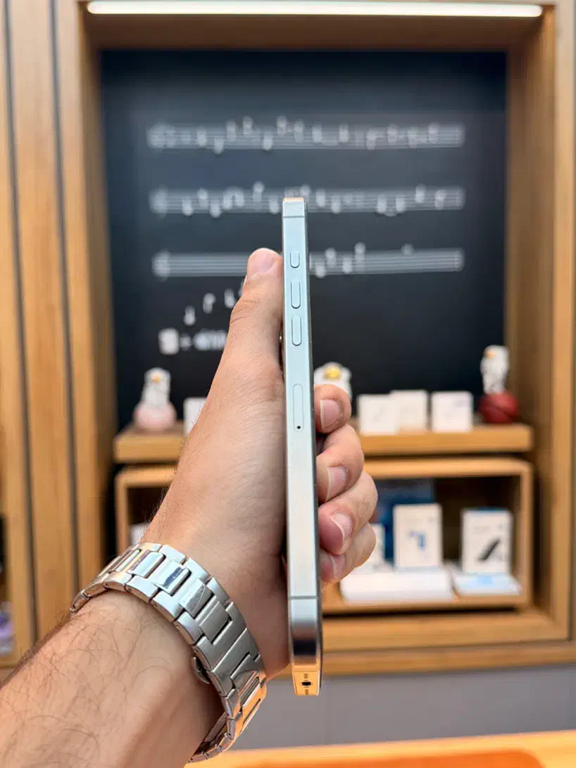 iPhone 16 Pro Max با ریجستر|موبایل|مشهد, کوه سنگی|دیوار