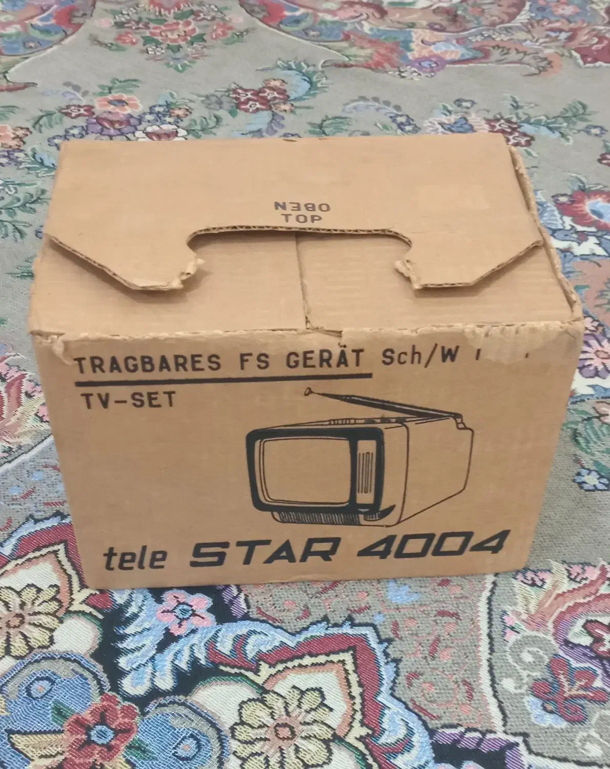 تلویزیون روسی|کلکسیون اشیاء عتیقه|چهاردانگه (تهران), |دیوار