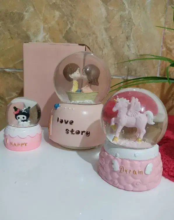 گوی تزئینی|اسباببازی|امیدیه, |دیوار