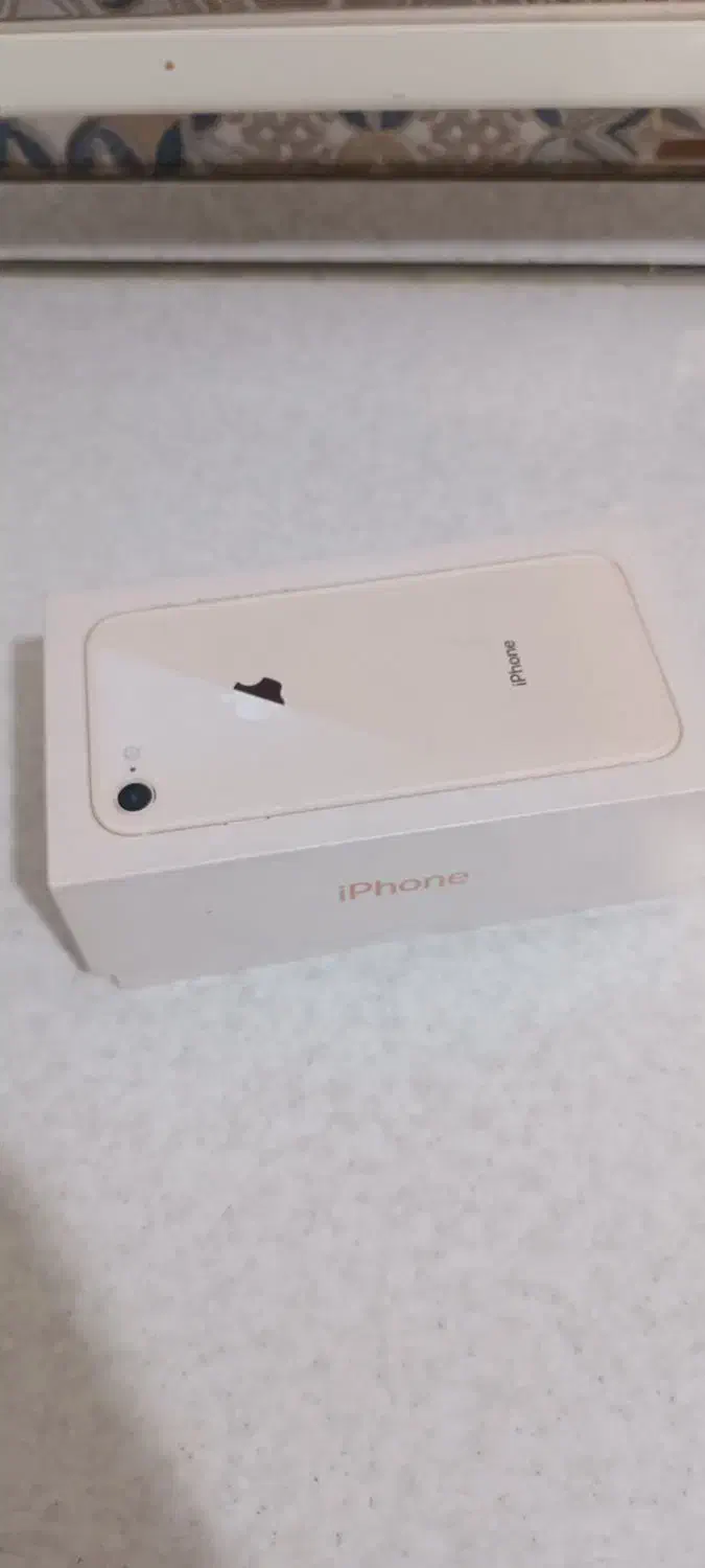 آیفون 8|موبایل|زاهدان, |دیوار