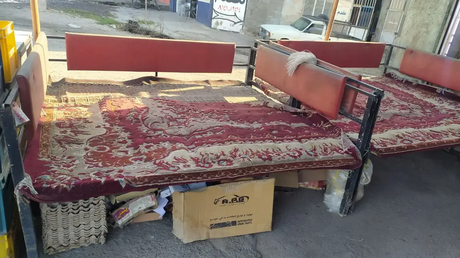 فروش تخت سنتی وداربست وشیروانی|مبلمان خانگی و میز عسلی|آذرشهر, |دیوار