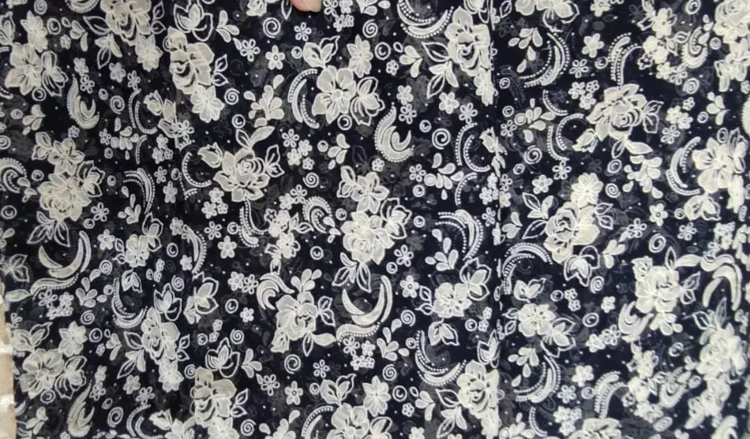 5قواره چادر|لباس|فولادشهر, A3|دیوار