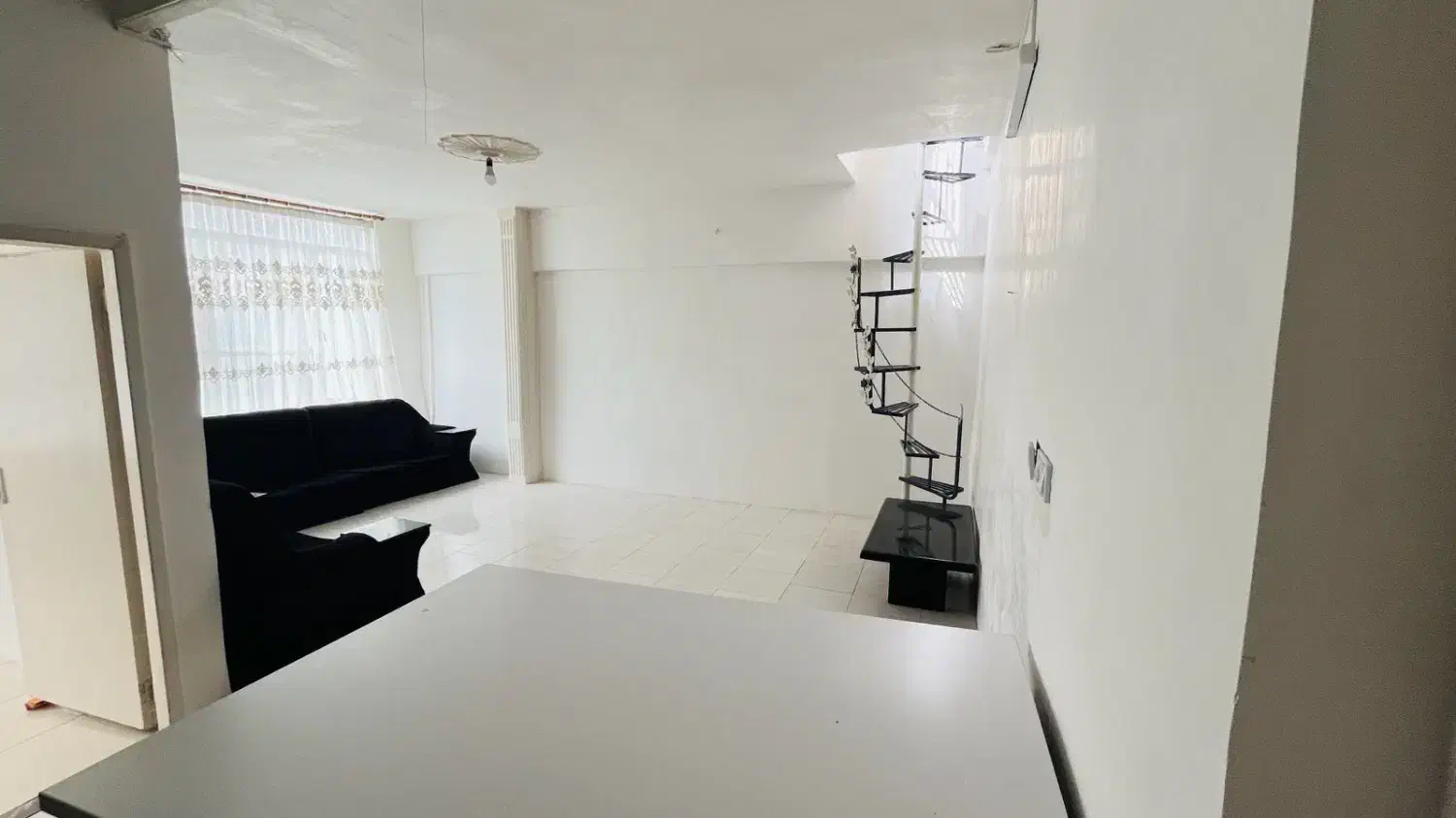 رهن کامل خانه ویلایی|اجارهٔ خانه و ویلا|تهران, مختاری|دیوار