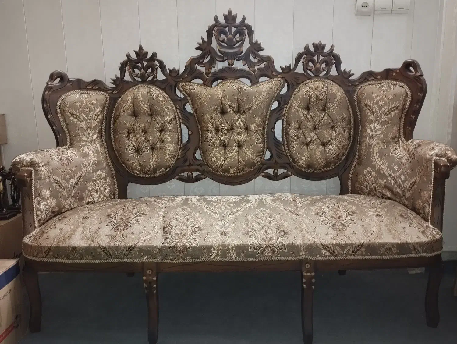 مبلمان ۸ نفره ی استیل|مبلمان خانگی و میز عسلی|بروجرد, |دیوار