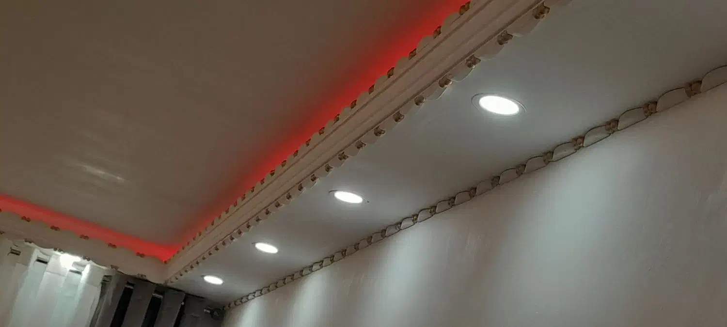 دنبال شاگرد برای گچ کاری هستم|استخدام معماری، عمران و ساختمانی|مشگین شهر, |دیوار