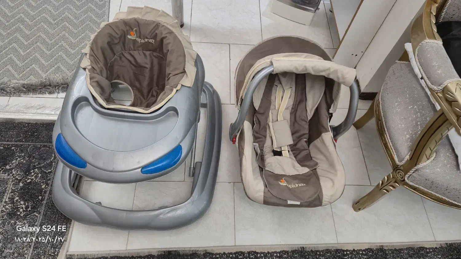 کریر و روروک|کالسکه و لوازم جانبی|پردیس, فاز ۱۱|دیوار