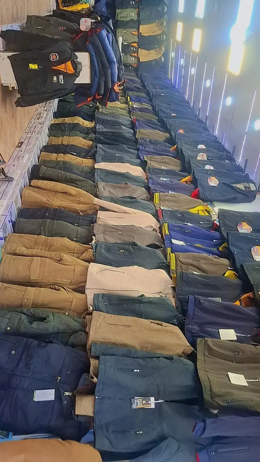 واگذاری مغازه|لباس|بیرجند, |دیوار