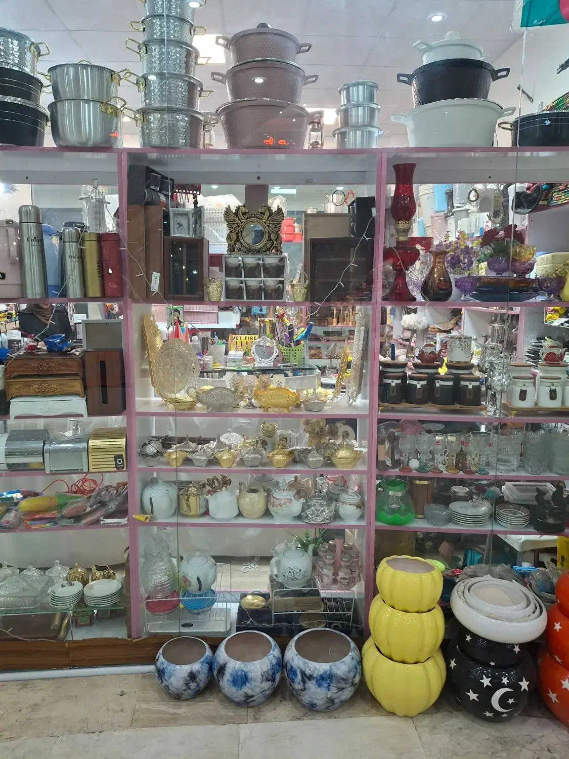 پلاسکو|ظروف نگهدارنده، پلاستیکی، یک‌بارمصرف|هشتگرد, فاز ۲ مهستان|دیوار