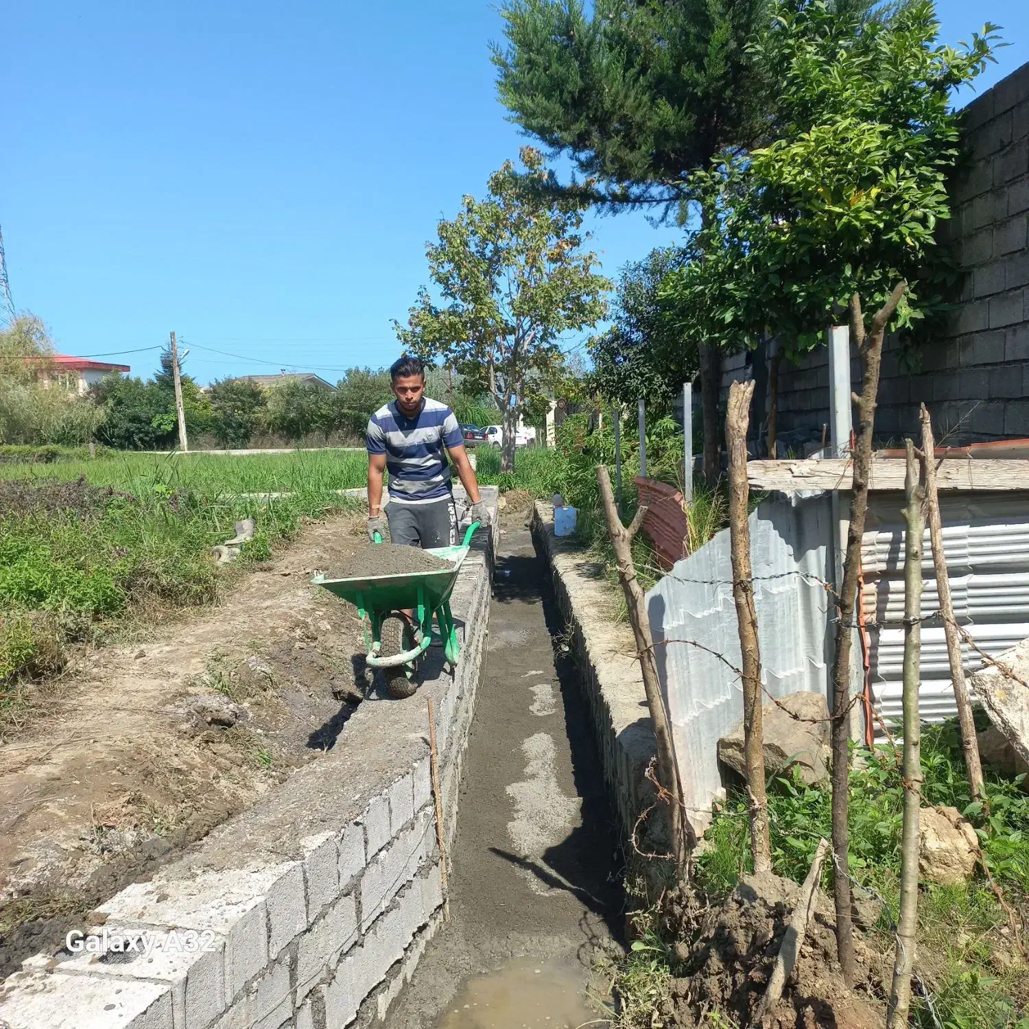 کارهای خورده کاری بنای کچکاری کاشی کاری پزیرفته می|خدمات پیشه و مهارت|هچیرود, |دیوار