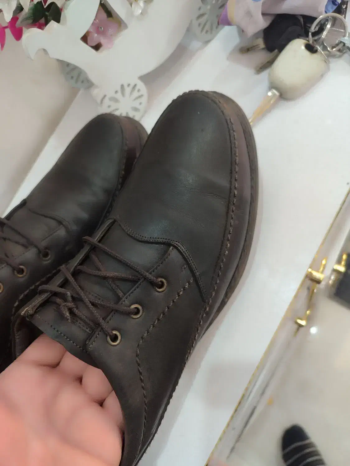 کفش چرم اصل زیر قیمت یایز 44|کیف، کفش، کمربند|صباشهر, |دیوار