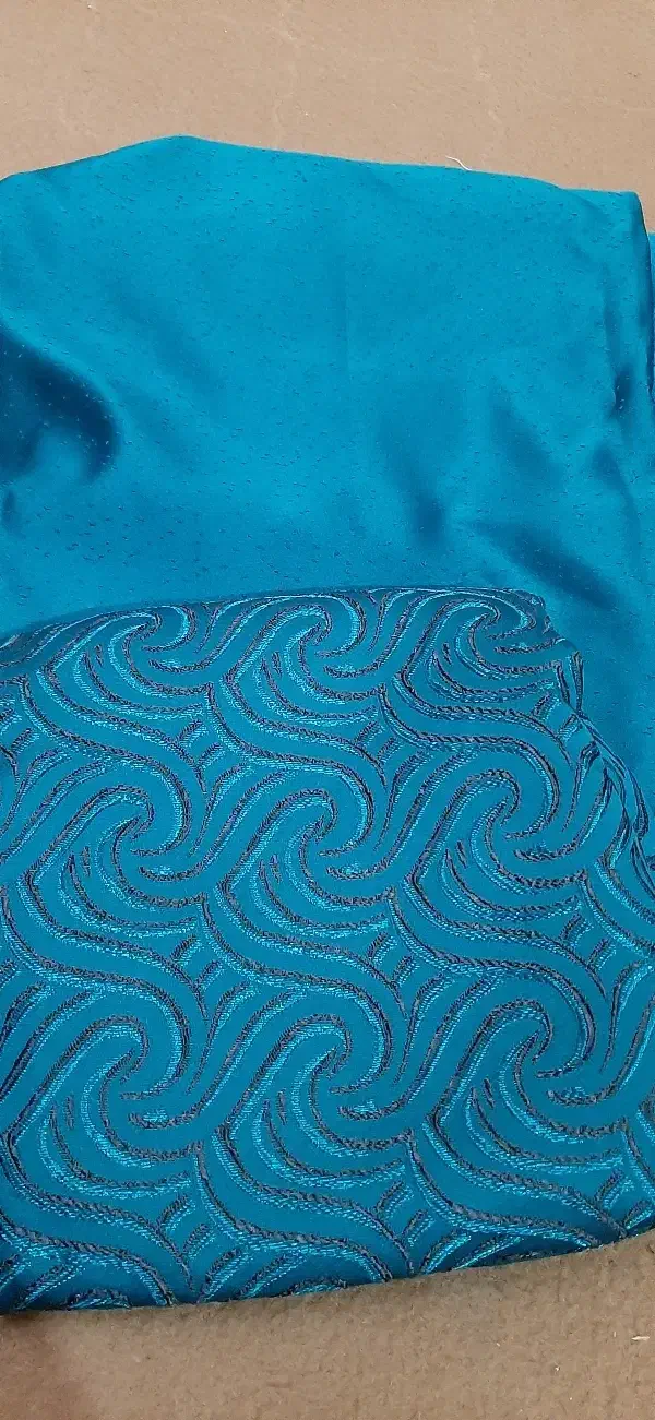 ۲ عدد پارچه ساده و طرحدار|لباس|سهند, |دیوار