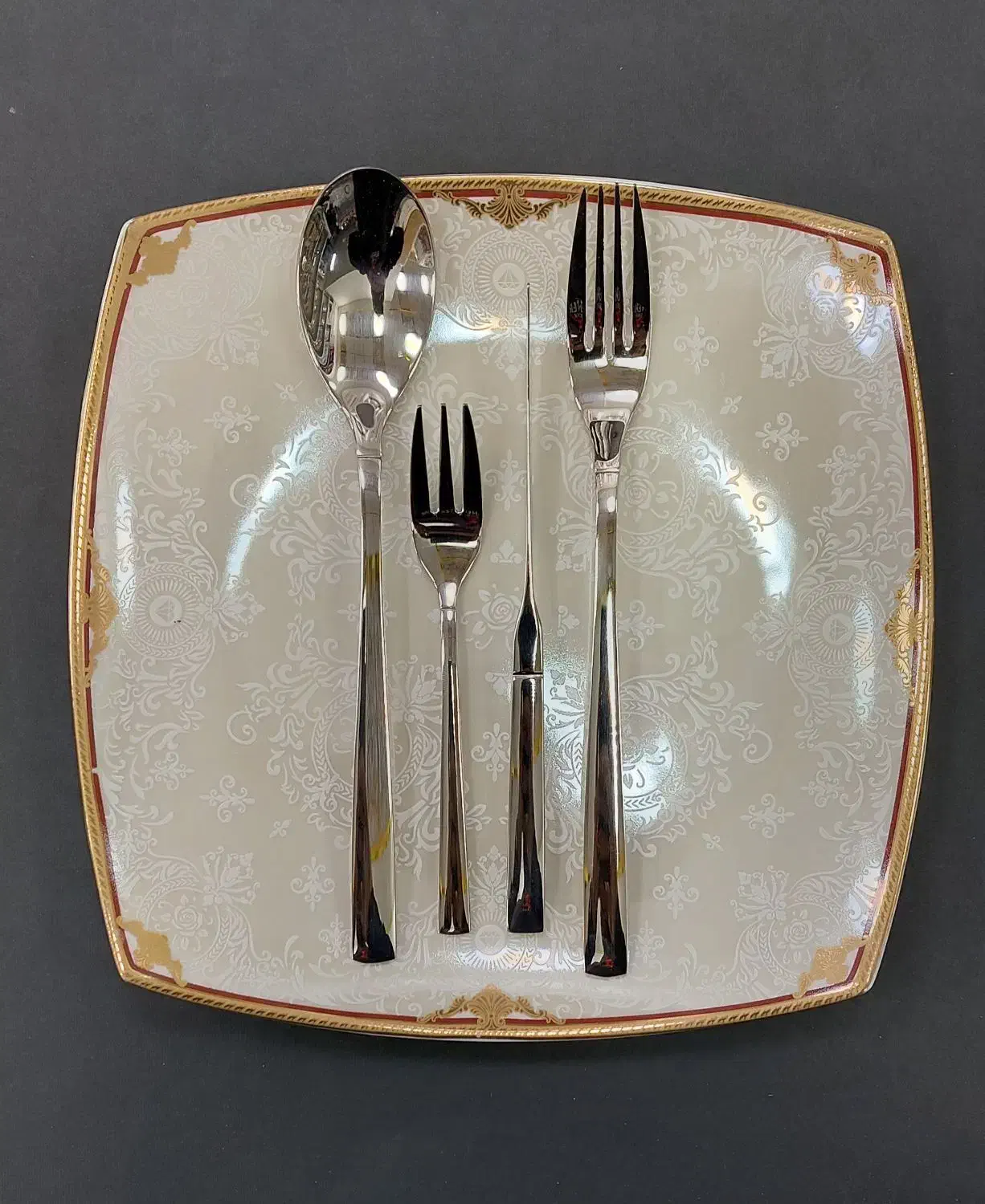 خفن ترین سرویس های قاشق چنگال|ظروف سرو و پذیرایی|قم, نیروگاه|دیوار