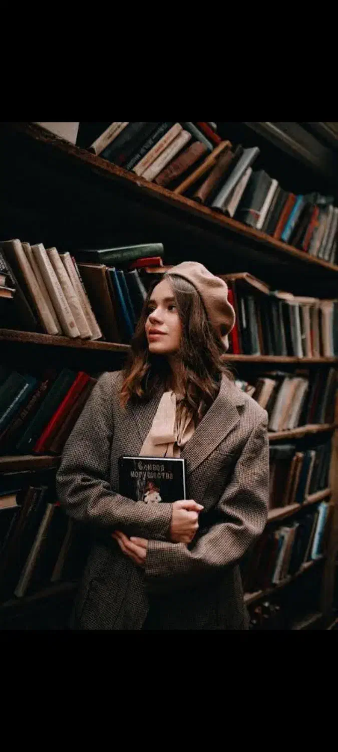 ۴ صدا خانم معمولی خوانش کتب صوتی|استخدام هنری و رسانه|تهران, سهروردی|دیوار