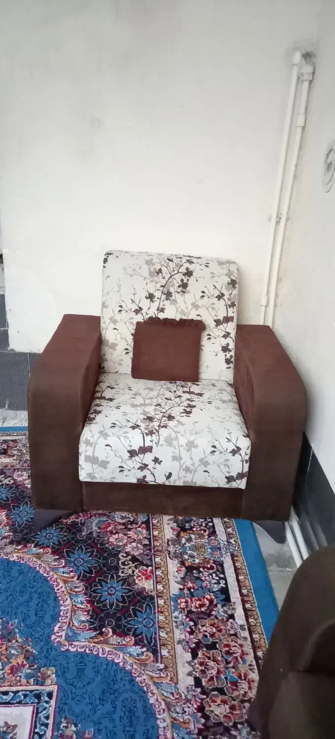 مبلمان 7نفره راحتی|مبلمان خانگی و میز عسلی|نی‌ریز, |دیوار