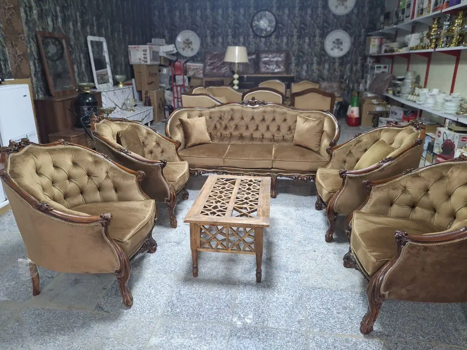 مبل زمرد ایتالیایی|مبلمان خانگی و میز عسلی|اسلامآباد غرب, |دیوار