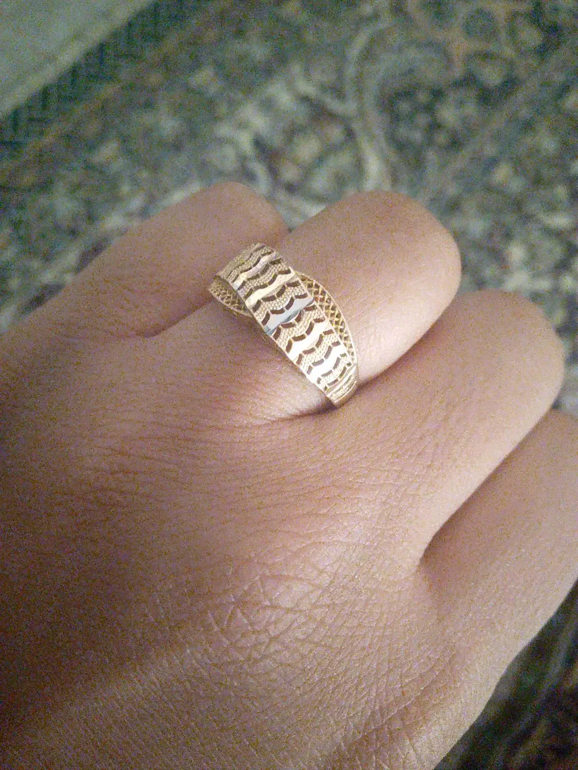 پلاک و انگشتر طلا|جواهرات|نیشابور, گنبد سبز|دیوار