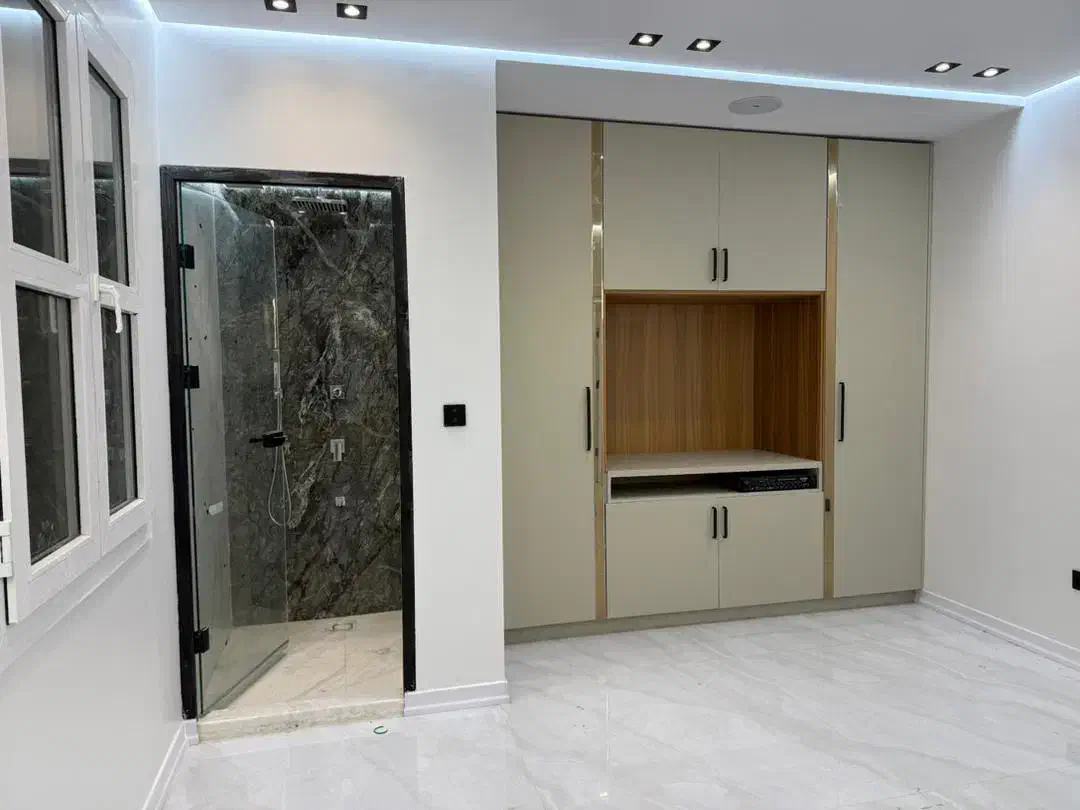 ۱۹۰ متر / فول بازسازی شده/نیمه فرنیش/مهستان