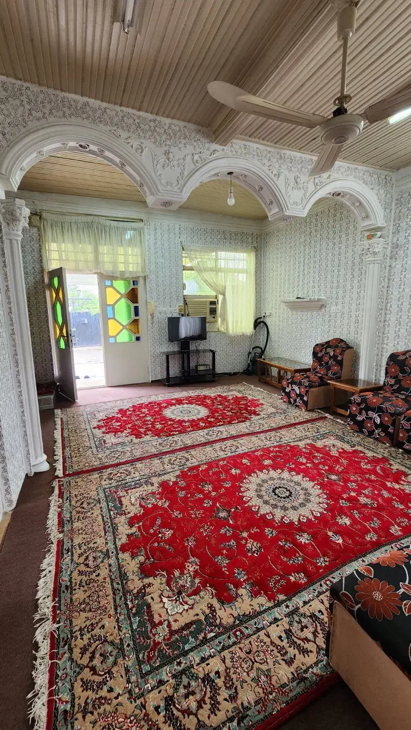 خونه ویلایی داخل شهرفول امکانات نزدیک ساحل|اجارهٔ کوتاه‌مدت ویلا و باغ|رودسر, |دیوار