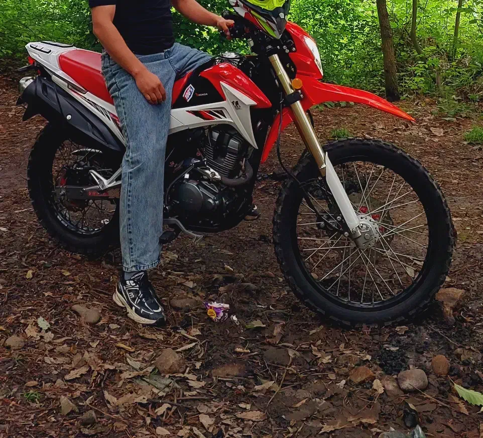 فلات ۲۰۰|موتورسیکلت|رشت, بوسار|دیوار