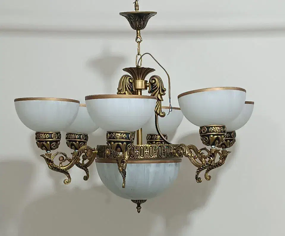 لوستر ۶ شاخه برنزی|لوستر و چراغ آویز|محمدشهر, شهرک پیام (مهرالبرز)|دیوار