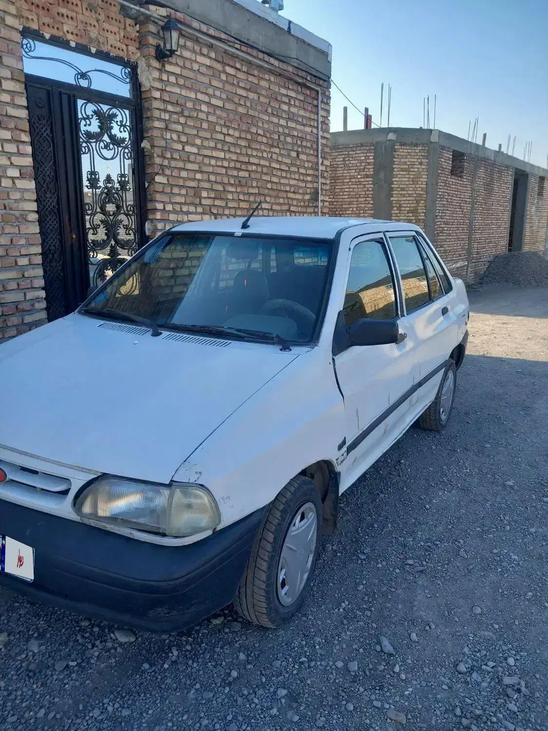 مدل ۸۲ سفید|خودرو سواری و وانت|یامچی, |دیوار