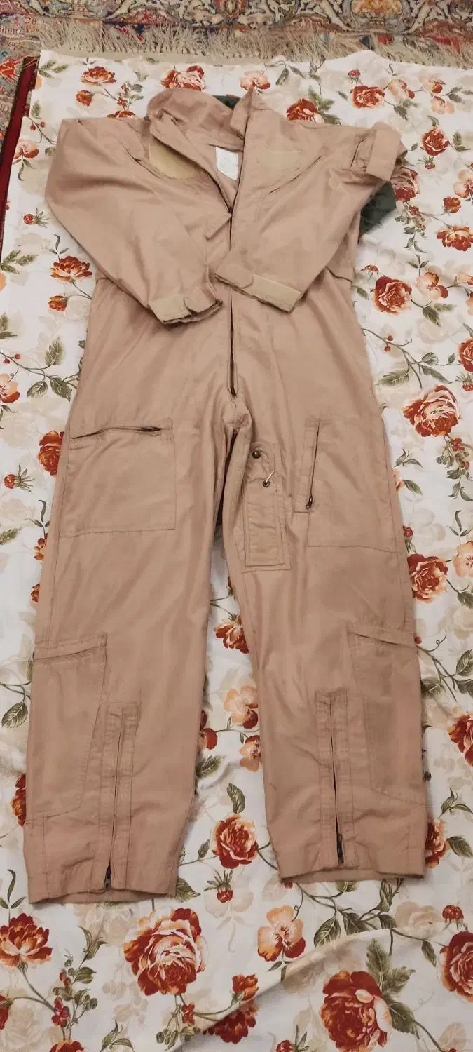 خلبانی های آمریکایی|لباس|شیراز, ارم|دیوار