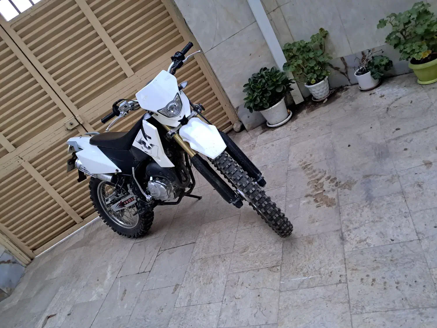 تریل بهرو ۲۰۰|موتورسیکلت|علی‌آباد کتول, |دیوار