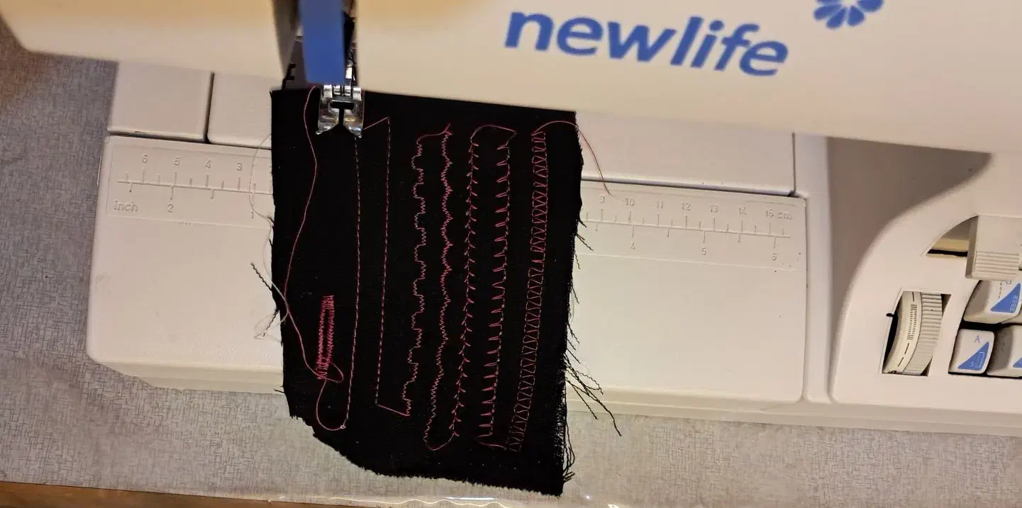 چرخ خیاطی ۴۰۸۴S|چرخ خیاطی و ریسندگی|گنبد کاووس, |دیوار