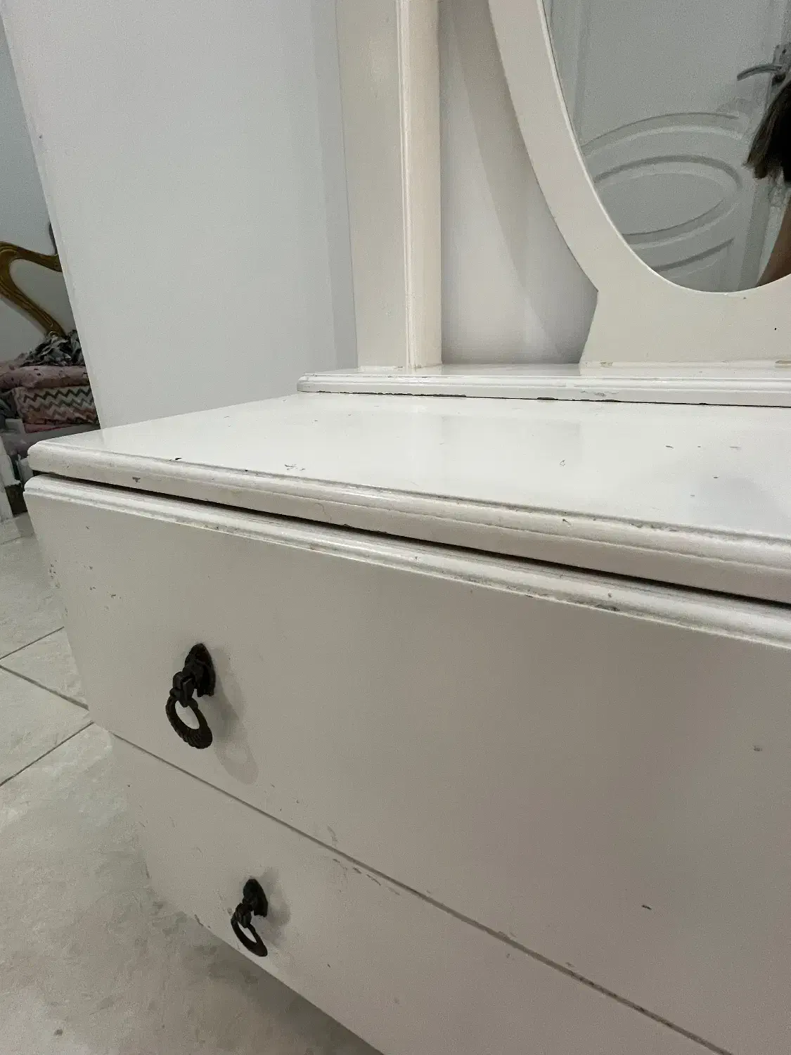 ایینه قدی کشودار قیمت مناسب|مبلمان خانگی و میز عسلی|گرگان, |دیوار