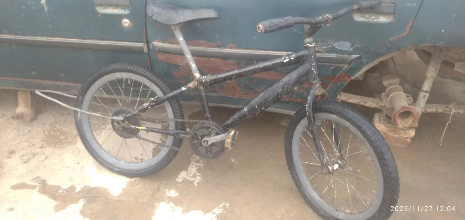 دوچرخه 20|دوچرخه، اسکیت، اسکوتر|گنبد کاووس, |دیوار