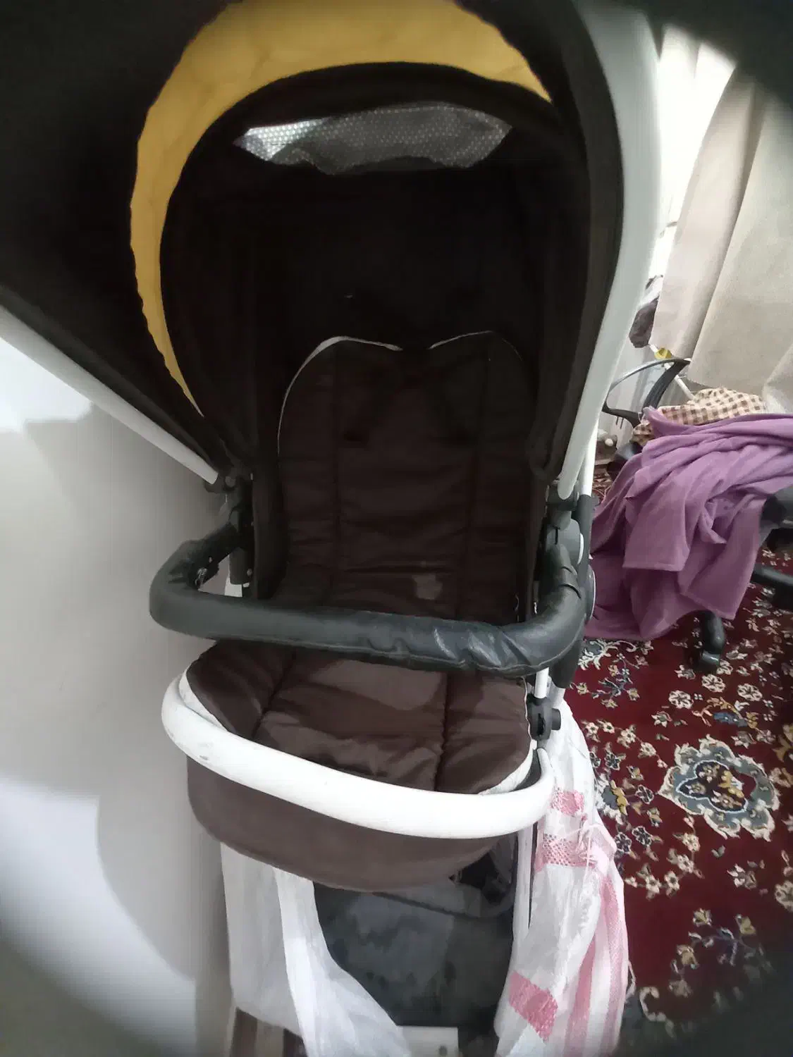 کریر نو،کالسکه درحدنو|کالسکه و لوازم جانبی|رشت, اسماعیل آباد|دیوار