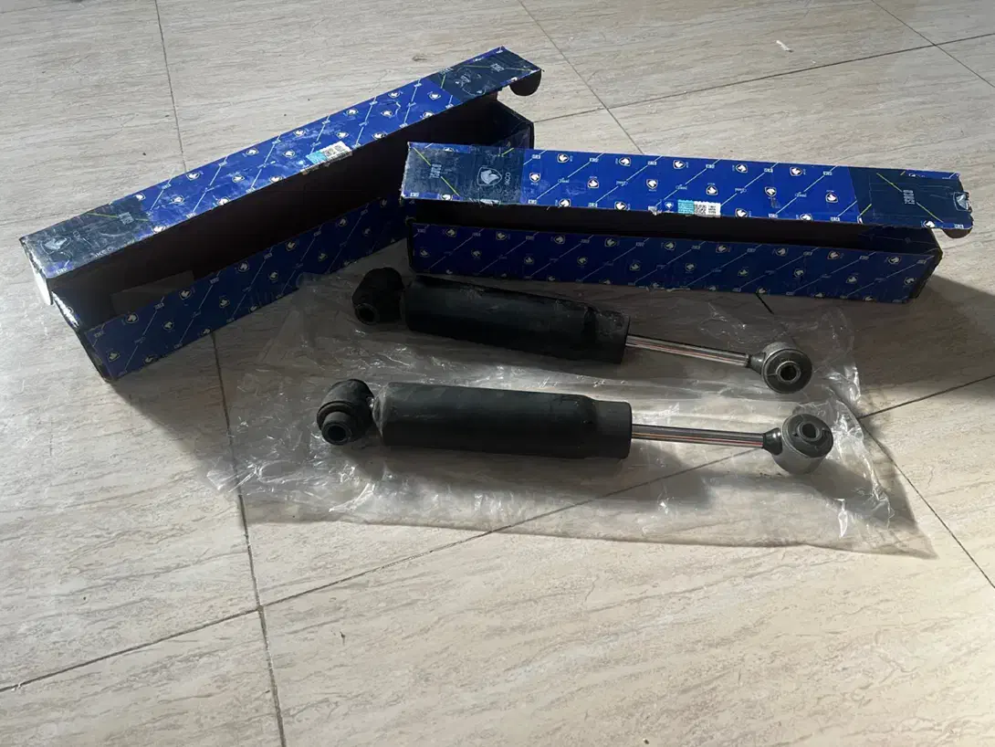 کمک فنر عقب ۲۰۶/۲۰۷ رانا|قطعات یدکی و لوازم جانبی|مشهد, ویلاشهر|دیوار