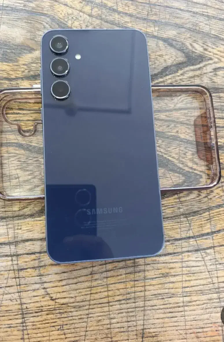 سامسونگ Galaxy A55 با حافظهٔ ۲۵۶ گیگابایت|موبایل|تهران, تهرانپارس غربی|دیوار
