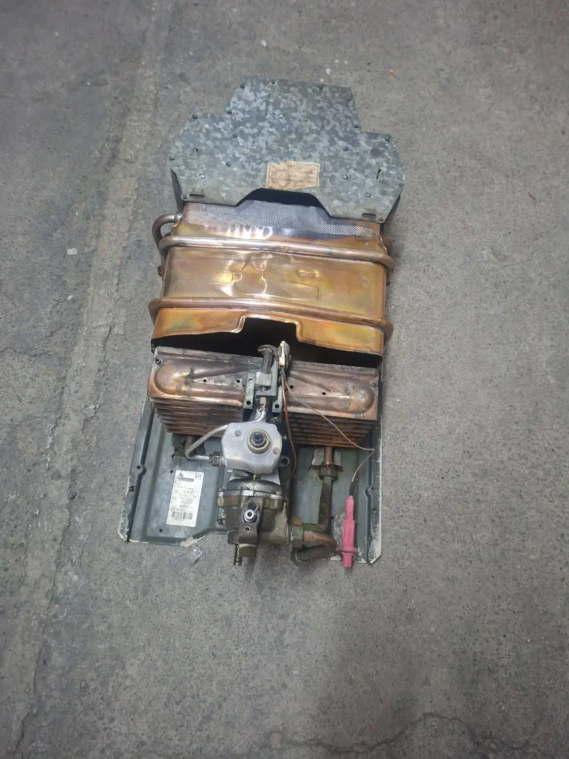 آبگرمکن بوتان سالم|آبگرمکن، پکیج، شوفاژ|ری, هاشم‌آباد|دیوار