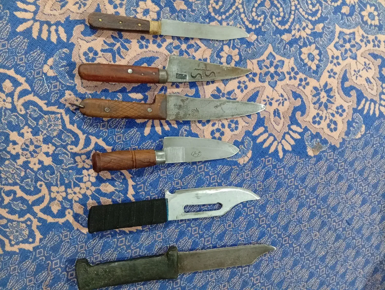 چاقوی آشپز خانه|ظروف پخت‌وپز|ماهدشت, |دیوار