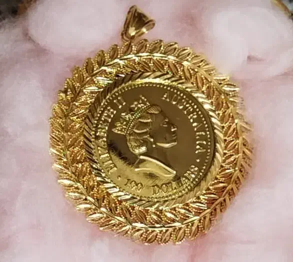 سنجاق و پلاک بدل|بدلیجات|شیراز, کوشک میدان|دیوار