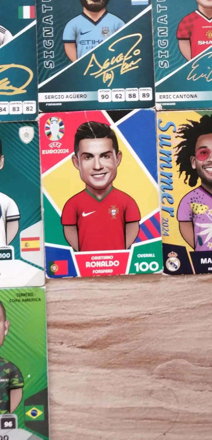 کیمدی|اسباببازی|هشتگرد, شهرک اداری|دیوار