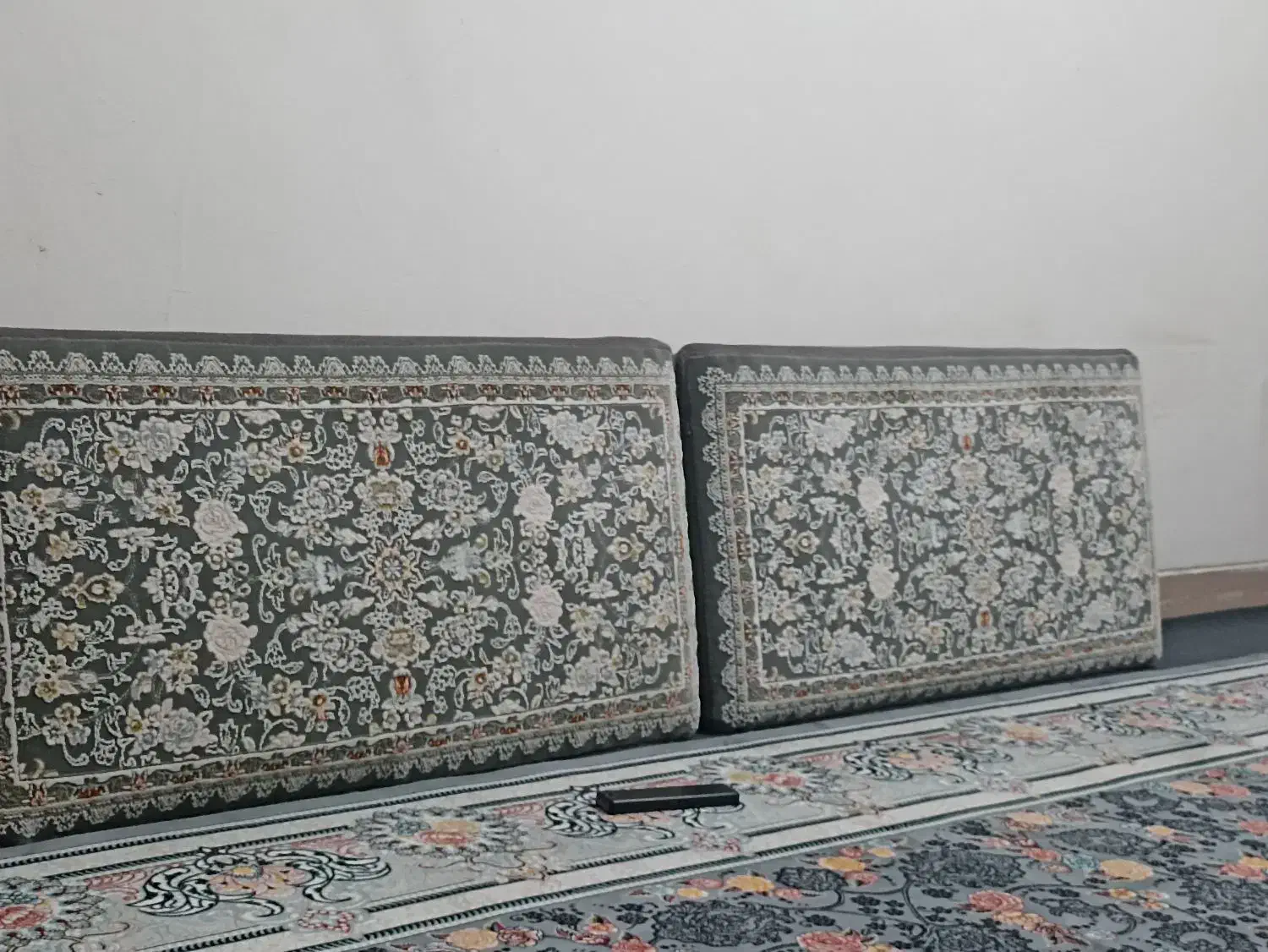 پشت در حد نو|پشتی|پاکدشت, پارچین|دیوار