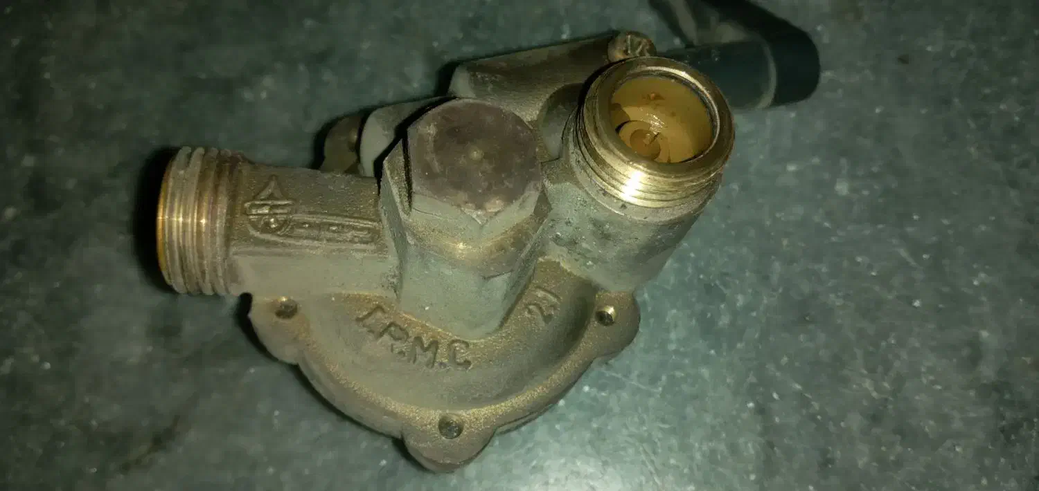 رگلاتور آبگرمکن بوتان ۳۱۱۵|آبگرمکن، پکیج، شوفاژ|بهشهر, |دیوار