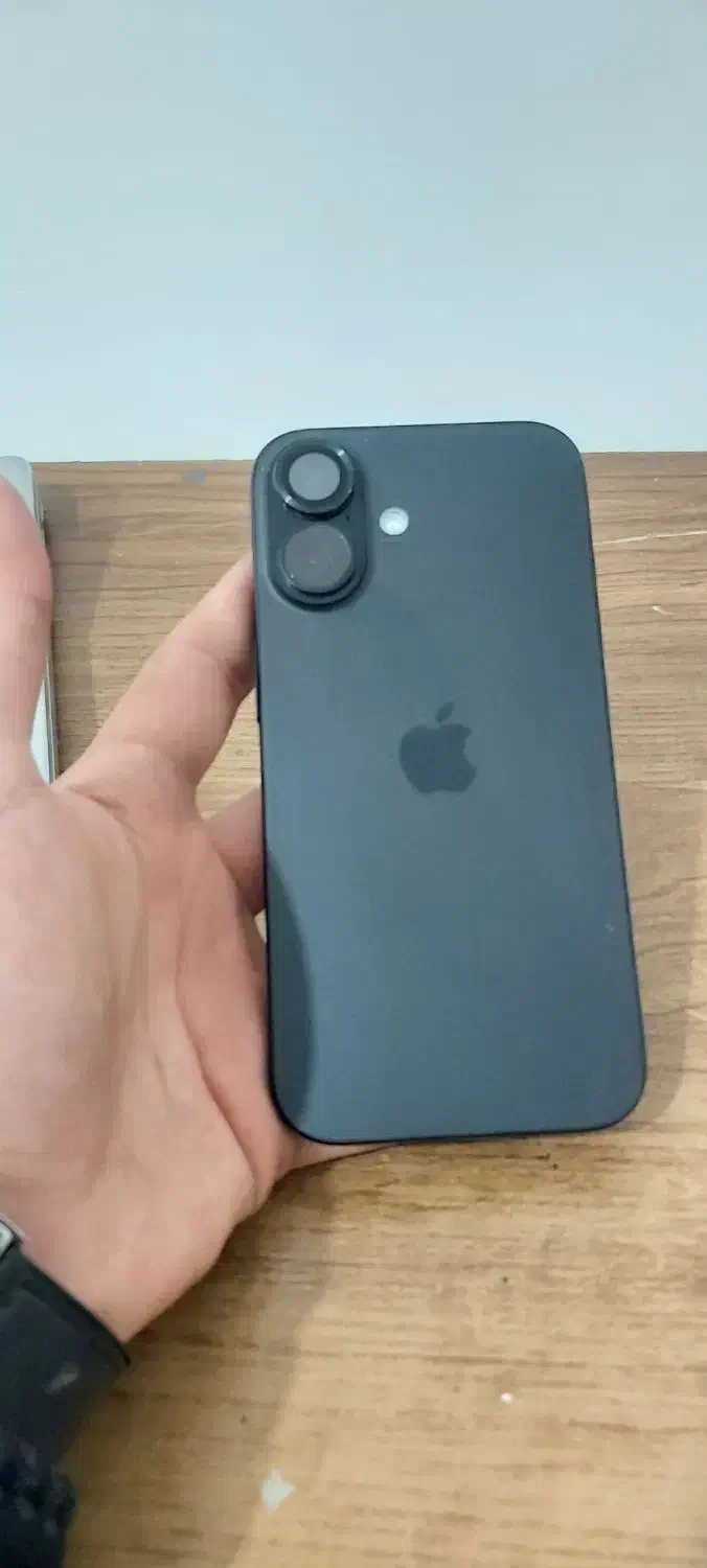 ایفون ۱۶ نرمال|موبایل|زاهدان, |دیوار