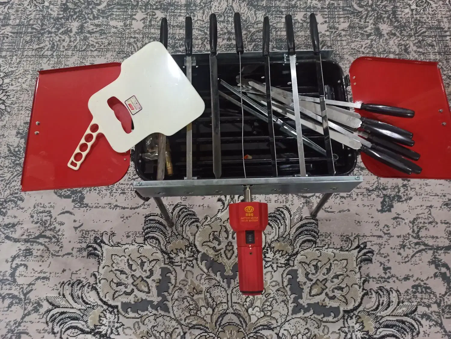 کباب پز دوگانه سوز هم گازی هم زغالی.مارک مه پویا|اجاق گاز و لوازم برقی پختوپز|خمینیشهر, |دیوار