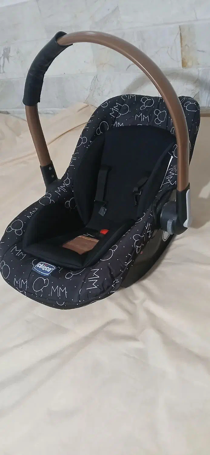 کریر  و گهواره و سرهمی نوزاد|اسباب و اثاث بچه|قم, وادی السلام|دیوار