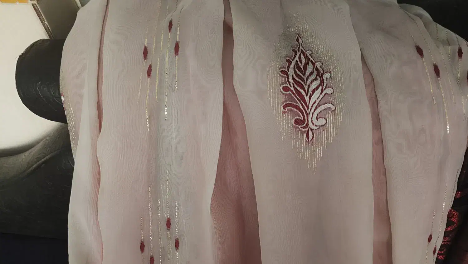 سه عدد پرده به همراه میله پرده|پرده، رانر، رومیزی|قم, بنیاد|دیوار