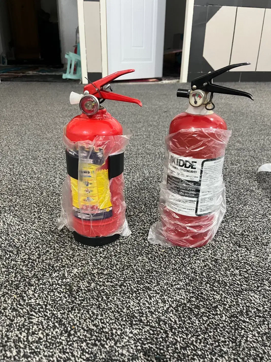 کپسول آتش نشانی|ابزارآلات|دوگنبدان, |دیوار